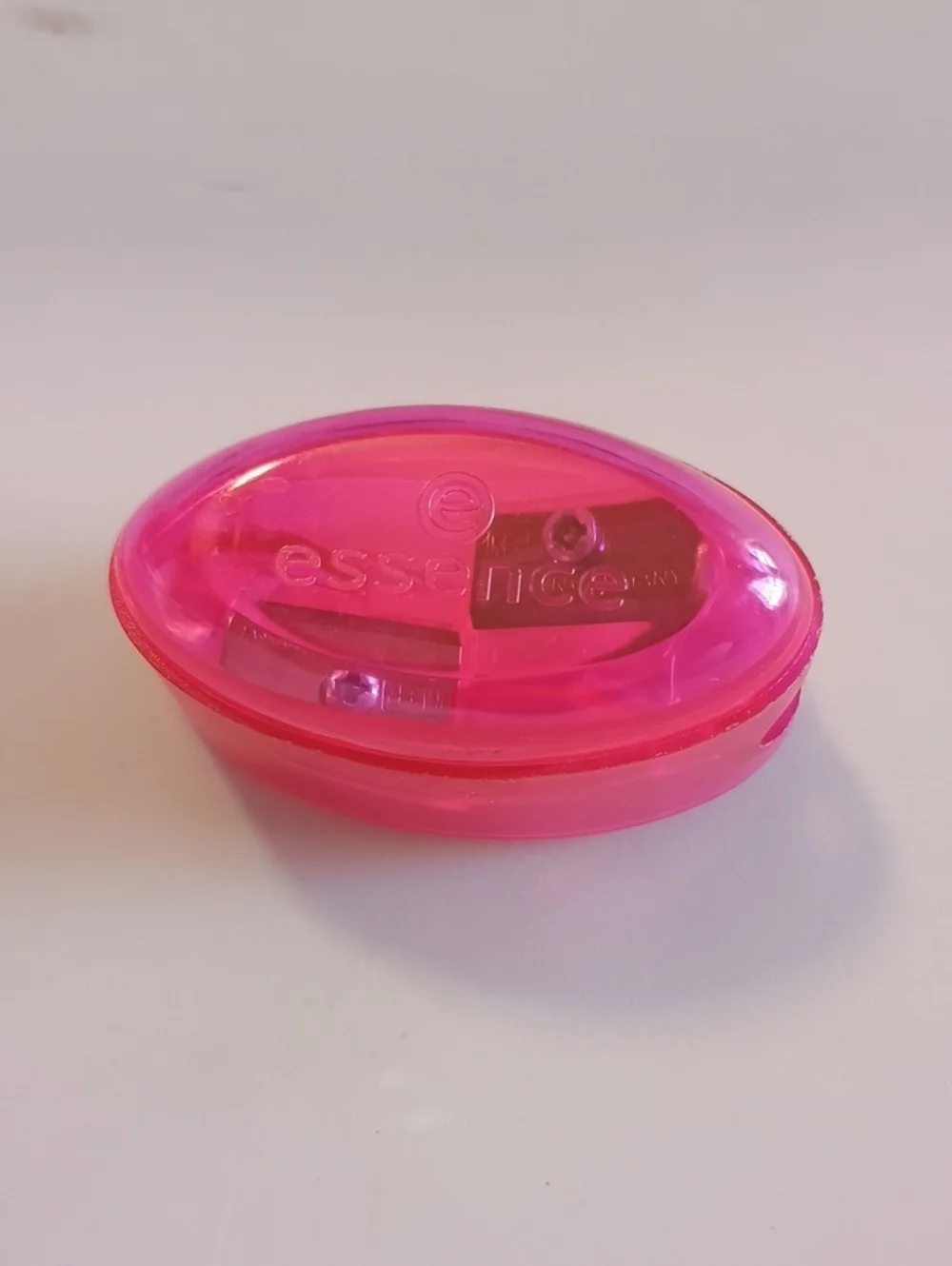 Essence Pink Liner Sharpener
